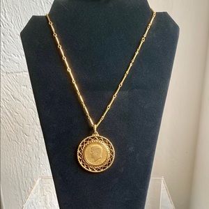 JFK Vintage 1972 GOLD Tone Pendant Necklace.